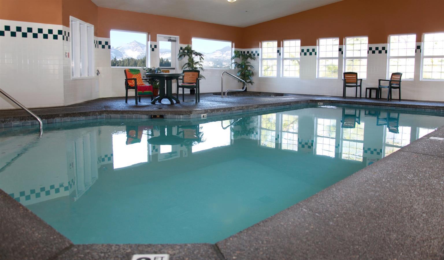 Best Western Plus Columbia River Inn Cascade Locks Esterno foto