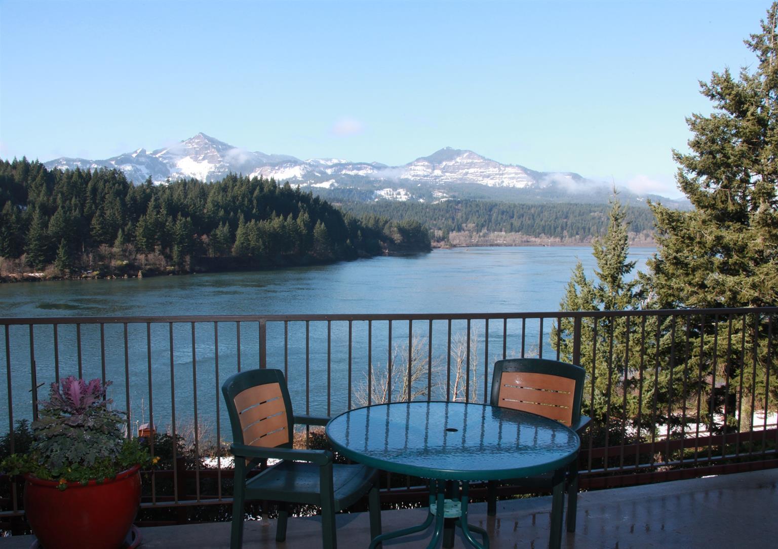 Best Western Plus Columbia River Inn Cascade Locks Esterno foto