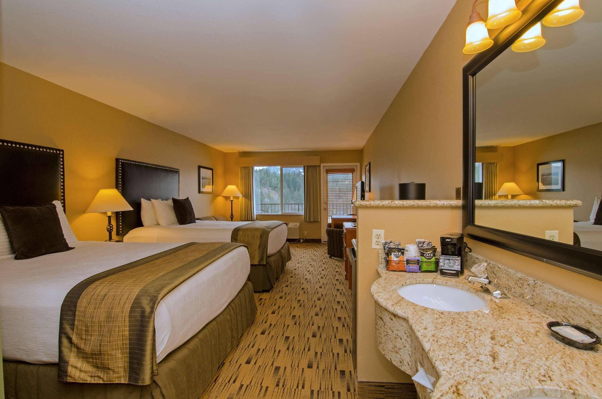 Best Western Plus Columbia River Inn Cascade Locks Esterno foto