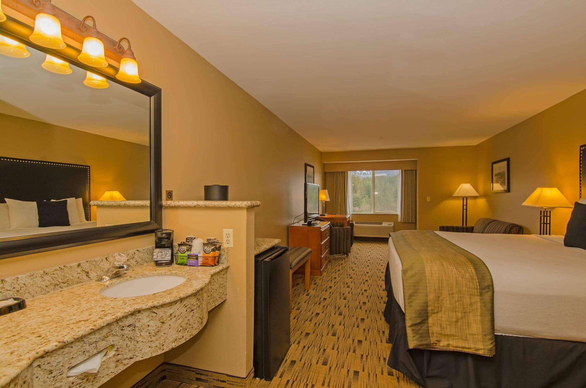 Best Western Plus Columbia River Inn Cascade Locks Esterno foto