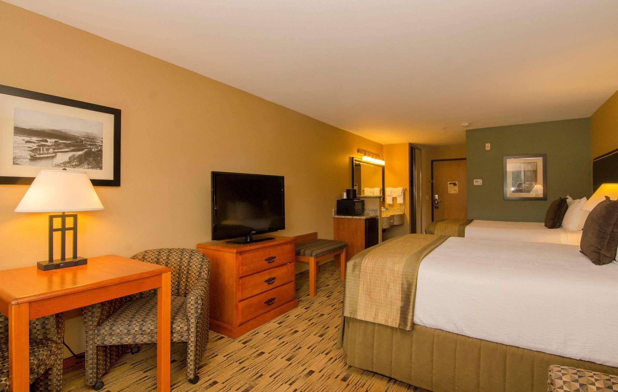 Best Western Plus Columbia River Inn Cascade Locks Esterno foto